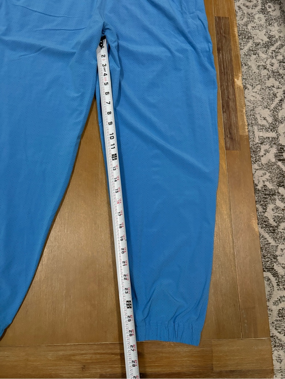 lululemon athletica Light Blue Women's Track Joggers - Picture 13 of 16